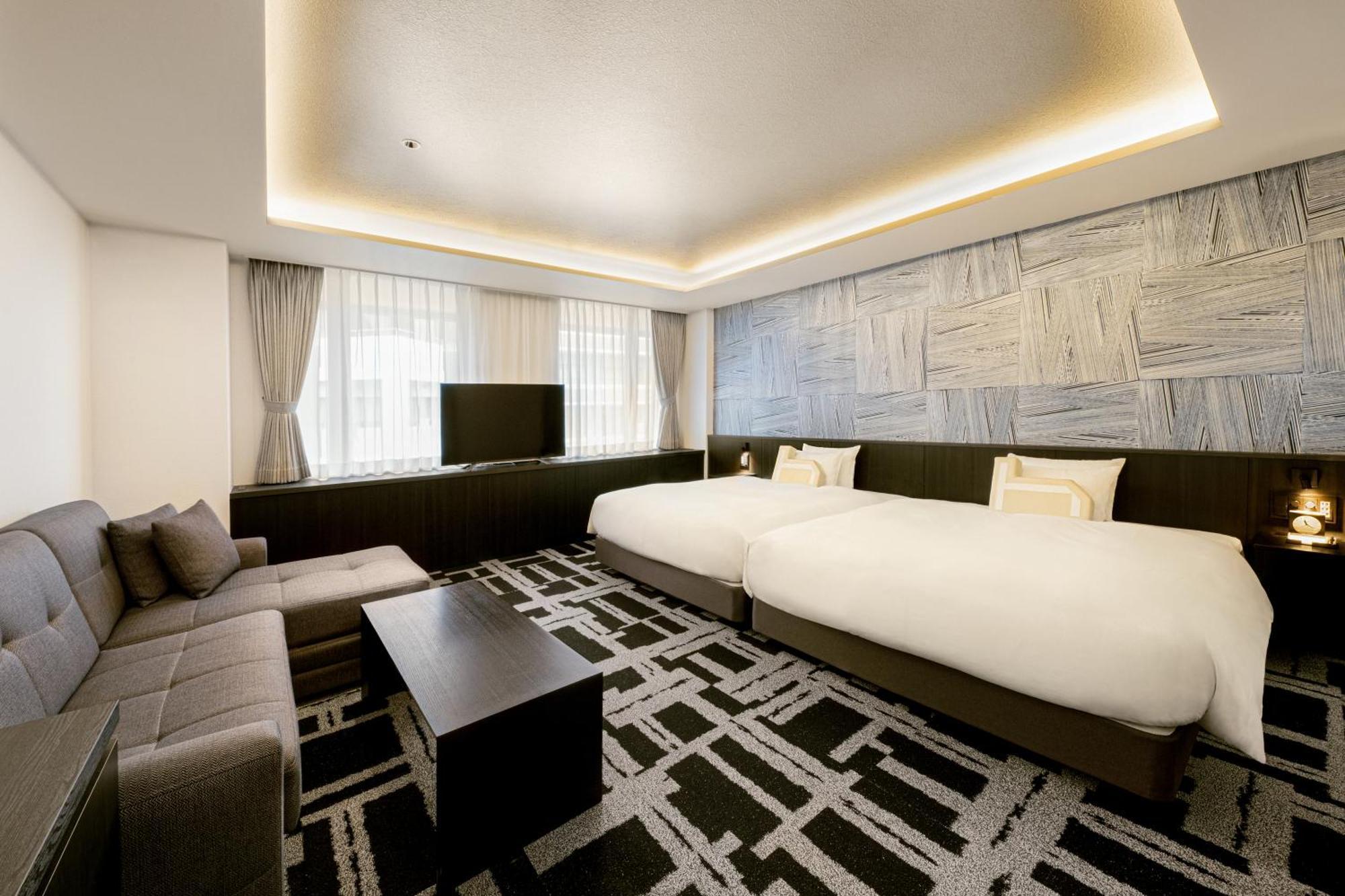 โรงแรม นางิ ซันโจะ 4*